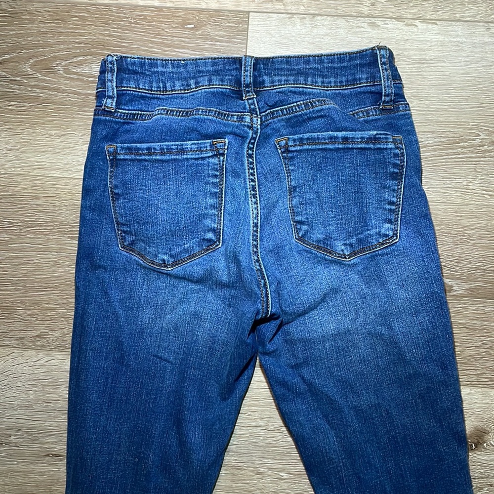 Jeans - Picture 8 of 8